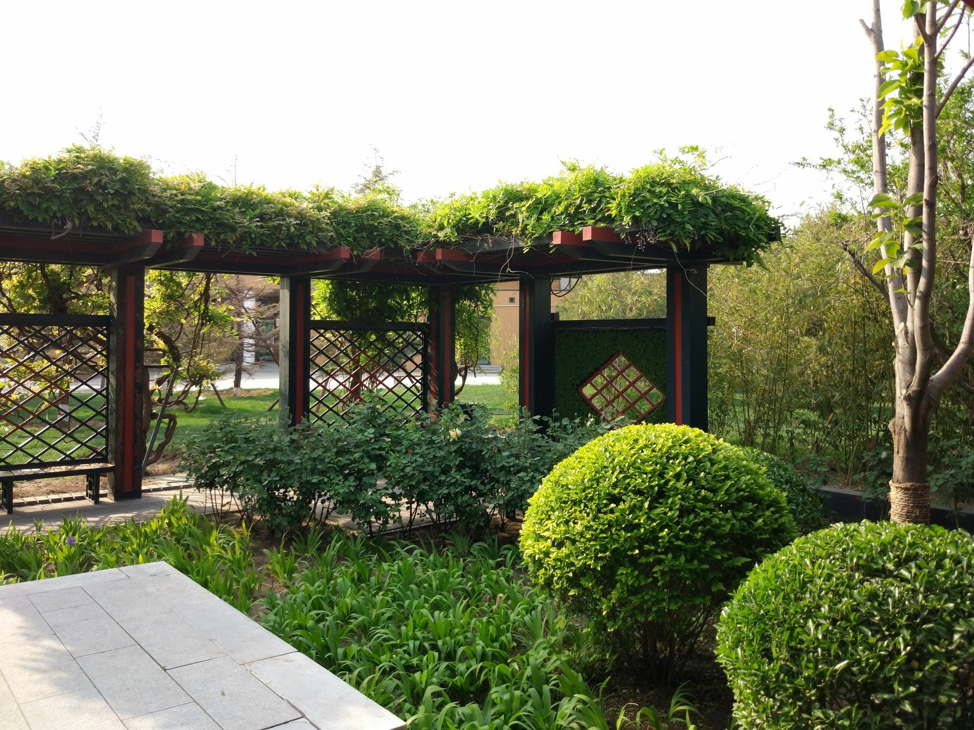 Beijing Riverside Hotel Екстер'єр фото