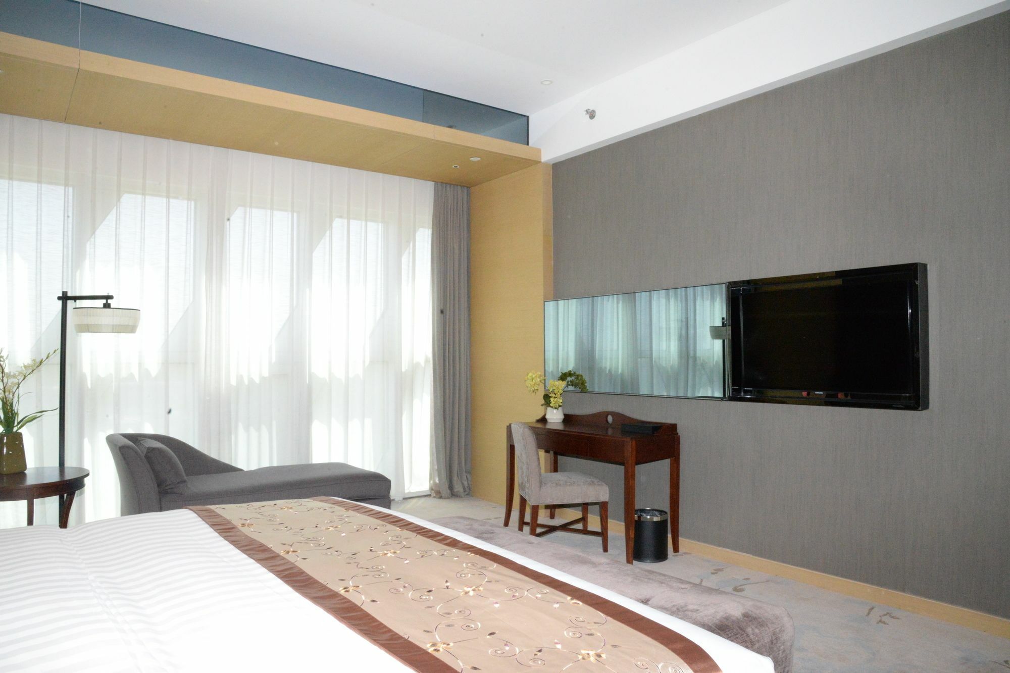 Beijing Riverside Hotel Екстер'єр фото