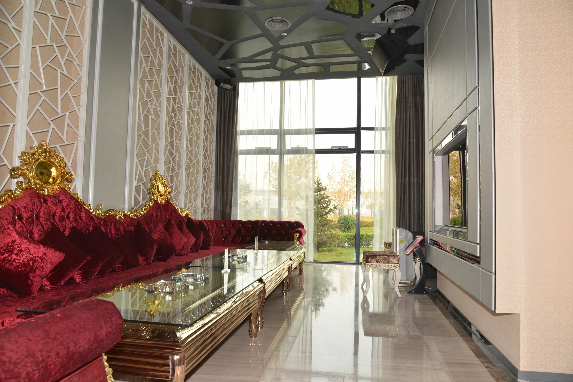 Beijing Riverside Hotel Екстер'єр фото