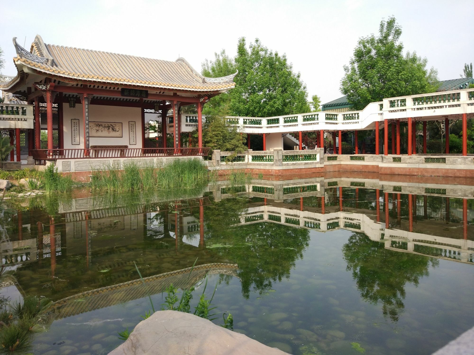 Beijing Riverside Hotel Екстер'єр фото